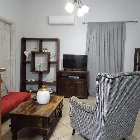 Holiday home μονοκατοικία στην σύρος Ermoupoli
