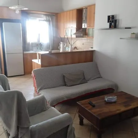 Holiday home μονοκατοικία στην σύρος *
